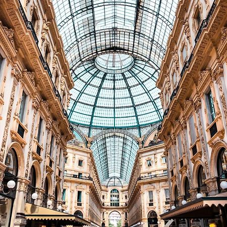 Comecasa Duomo - San Babila Lovely Apartment 米兰 外观 照片
