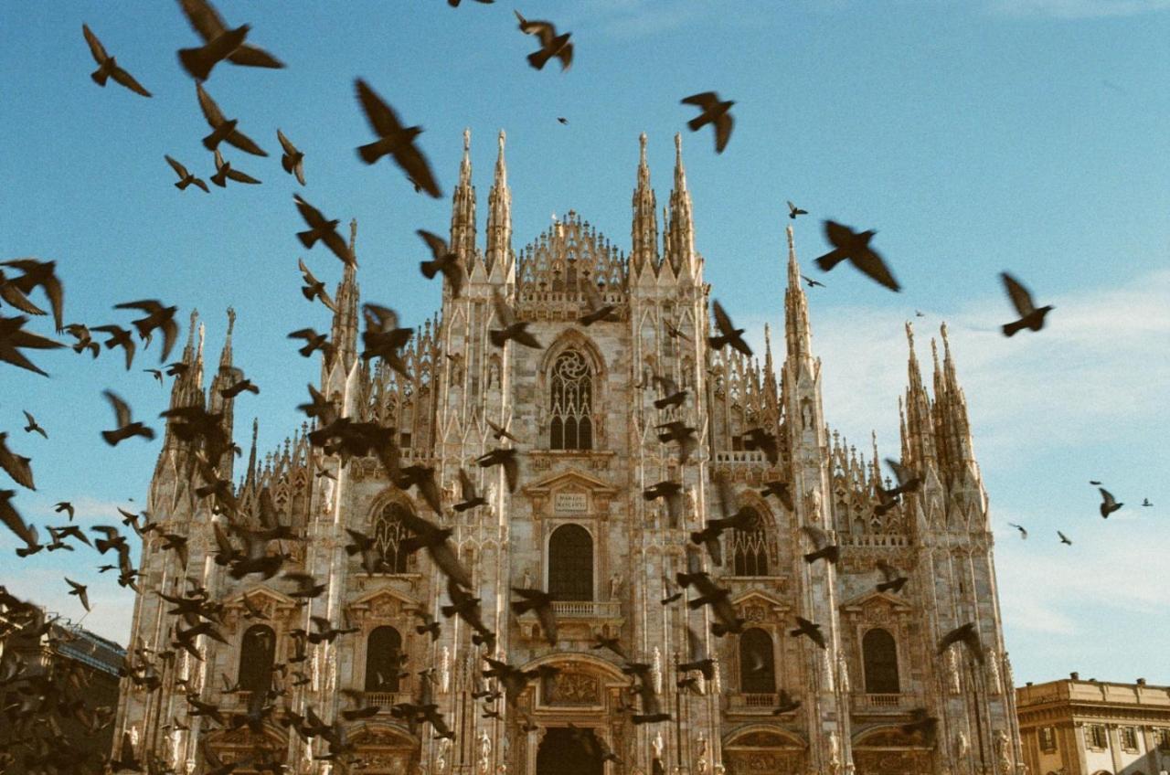 Comecasa Duomo - San Babila Lovely Apartment 米兰 外观 照片