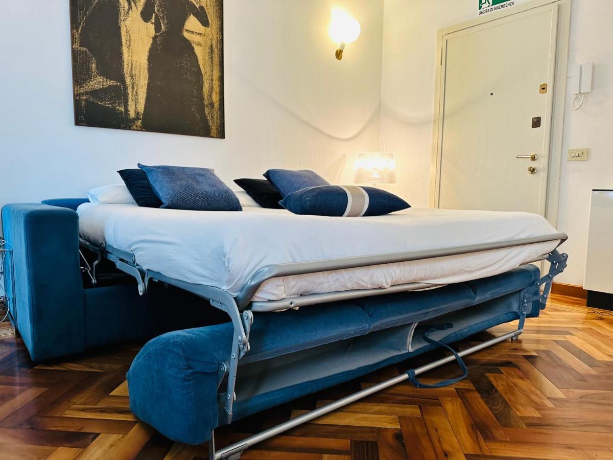 Comecasa Duomo - San Babila Lovely Apartment 米兰 外观 照片