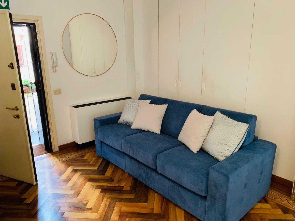 Comecasa Duomo - San Babila Lovely Apartment 米兰 外观 照片